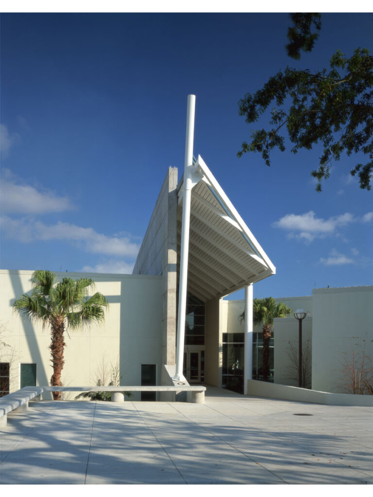 Leepa-Rattner Museum of Art 15